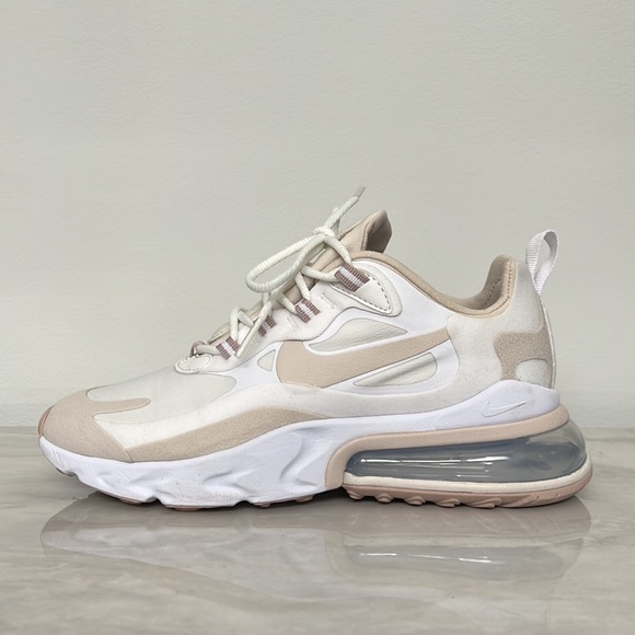 Nike Shoes - Nike React